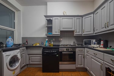 6 bed house, Llantwit Street, Plasnewydd, Cardiff, CF244AJ - Image 2